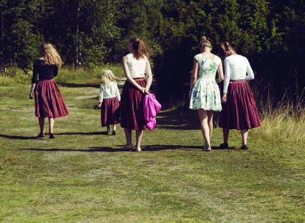 Rencontre femme estonienne — beauté, valeurs familiales et différences avec les Ukrainiennes