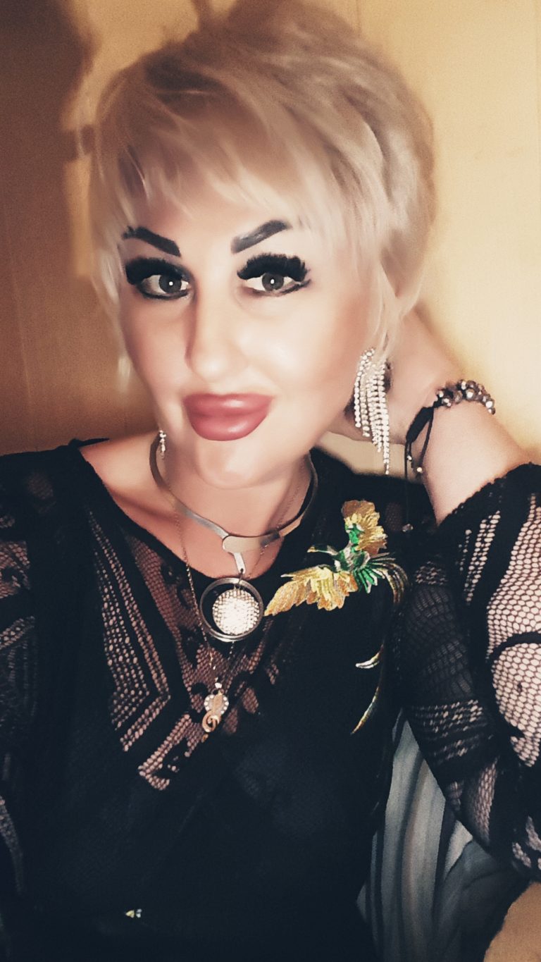  from Ukraine is looking for a man