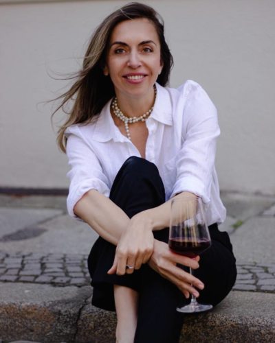 Svitlana from Ukraine is looking for a man
