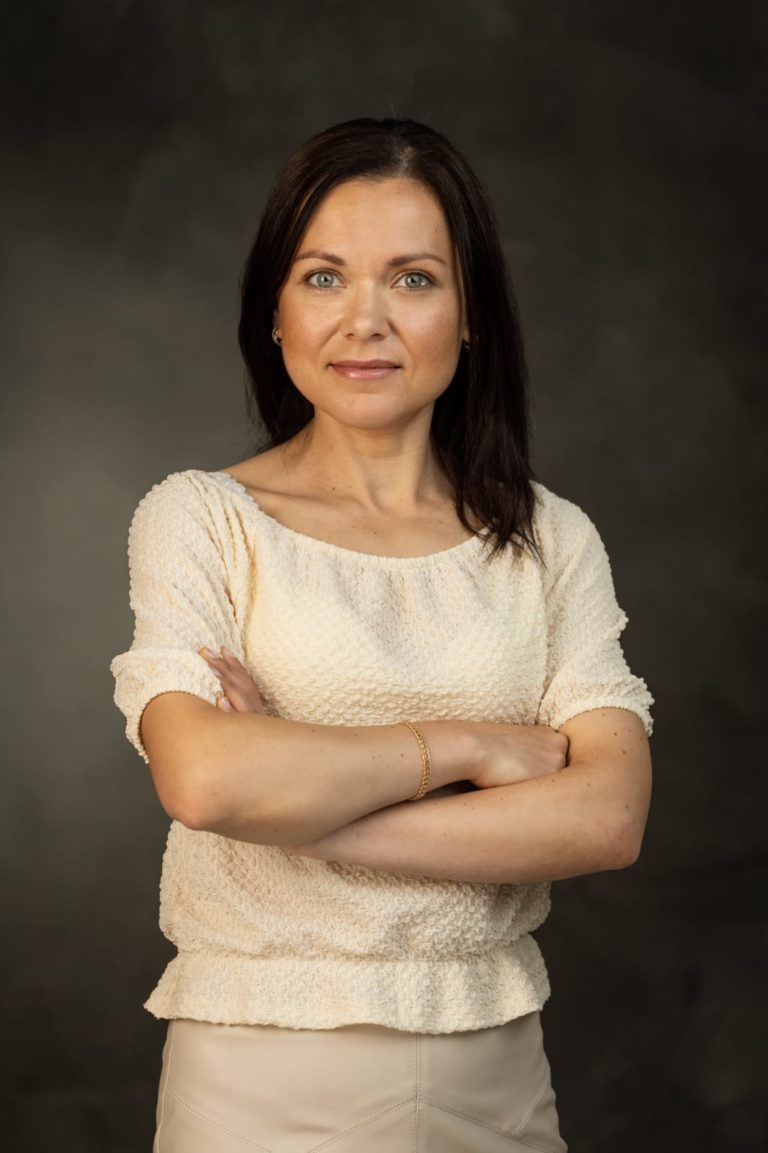 Kateryna from Ukraine is looking for a man