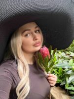 Olga from Ukraine is looking for a man