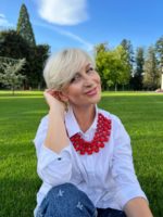 Olena from Ukraine is looking for a man