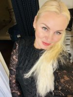 Alvina from Ukraine is looking for a man