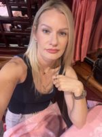 Olga from Ukraine is looking for a man