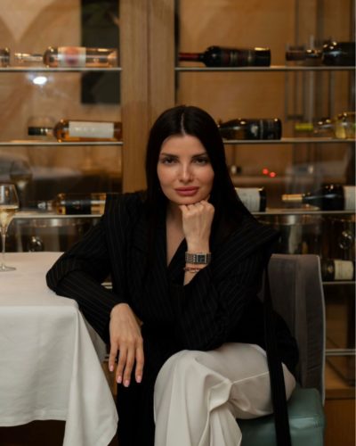 Yulia from Ukraine is looking for a man