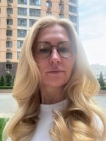 Viktoriia from Ukraine is looking for a man