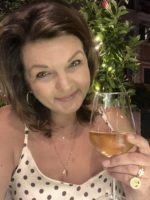 Maryna from Ukraine is looking for a man
