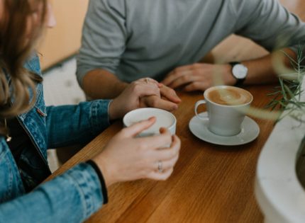 Quand faut-il recommencer à sortir après une rupture ?