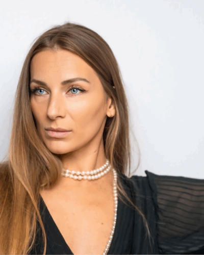 Julia from Ukraine is looking for a man