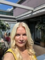 Zhanna from Ukraine is looking for a man