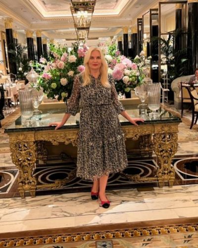 Zhanna from Ukraine is looking for a man