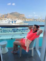 Anzhela from Ukraine is looking for a man