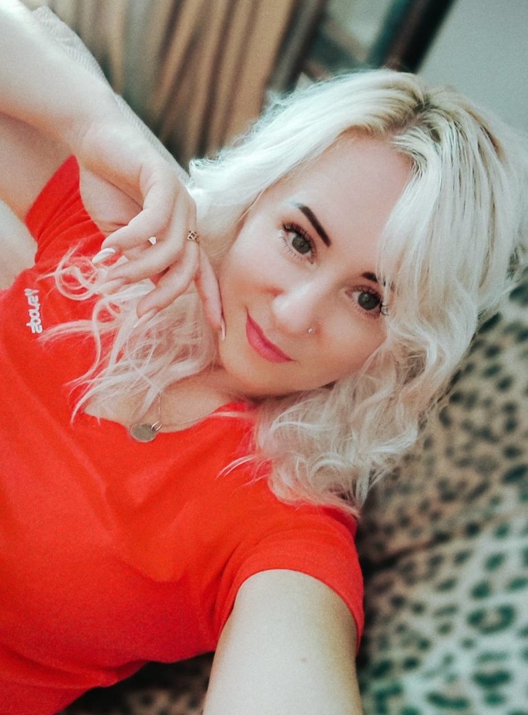 Olga from Ukraine is looking for a man