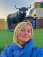 Yuliia from Ukraine is looking for a man