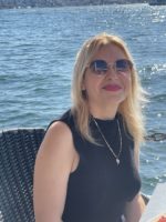 Yuliia from Ukraine is looking for a man