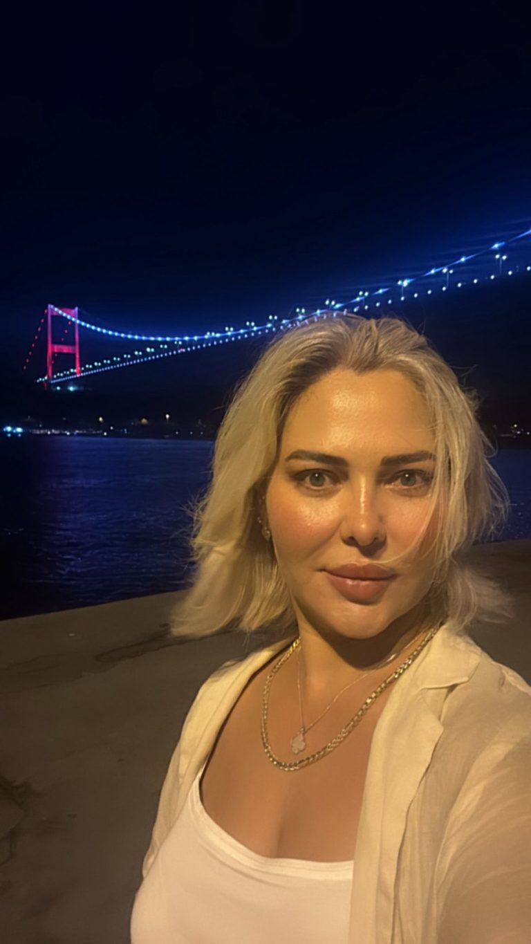 Aysoltan from Ukraine is looking for a man