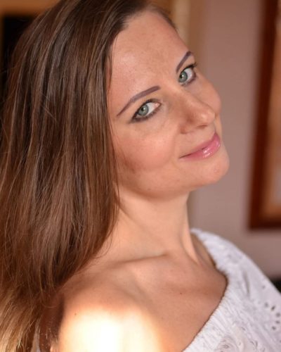 Yuliia from Ukraine is looking for a man