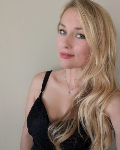 Yana from Ukraine is looking for a man