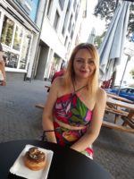 Tetiana from Ukraine is looking for a man